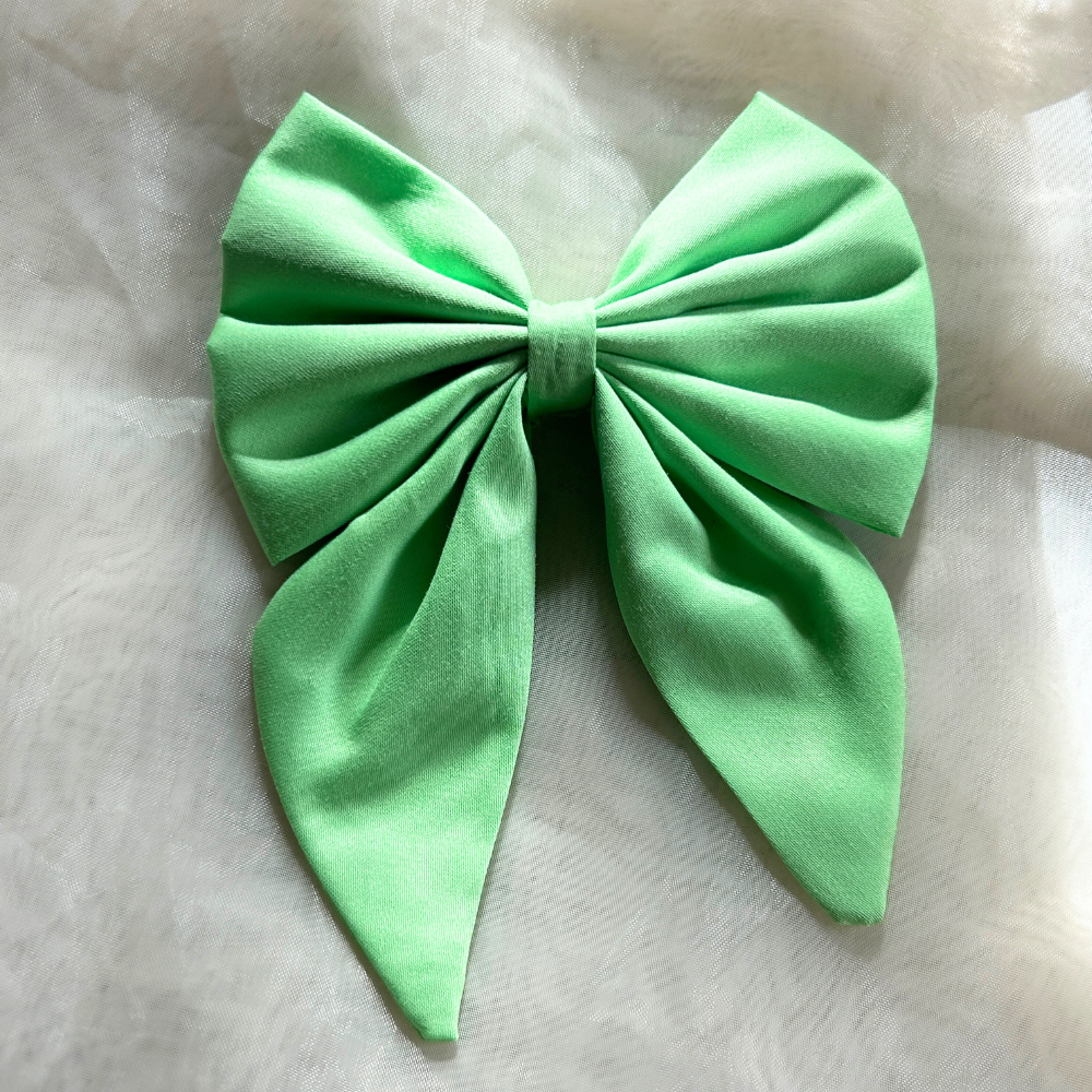 Green Pigtail Bow