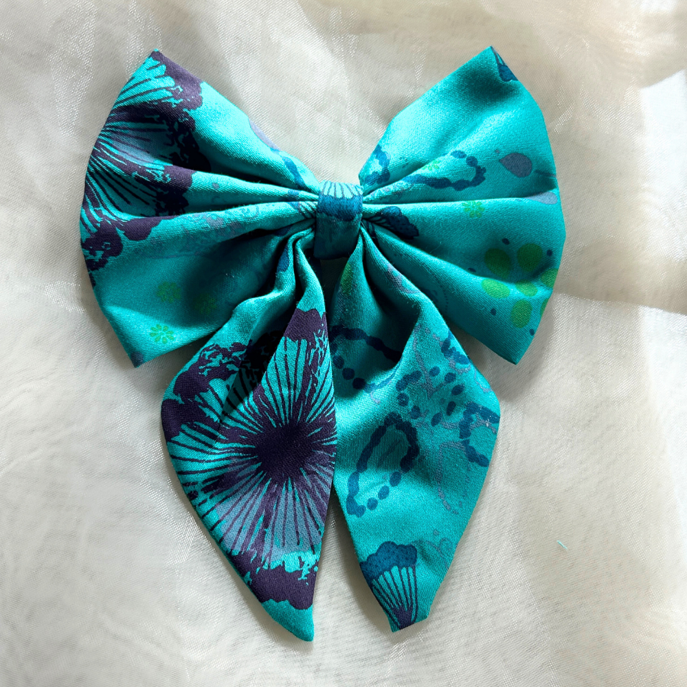 Blue Prints Pigtail Bow