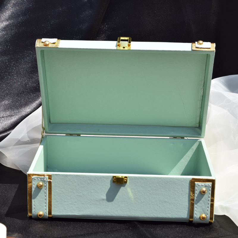 Green Trunk