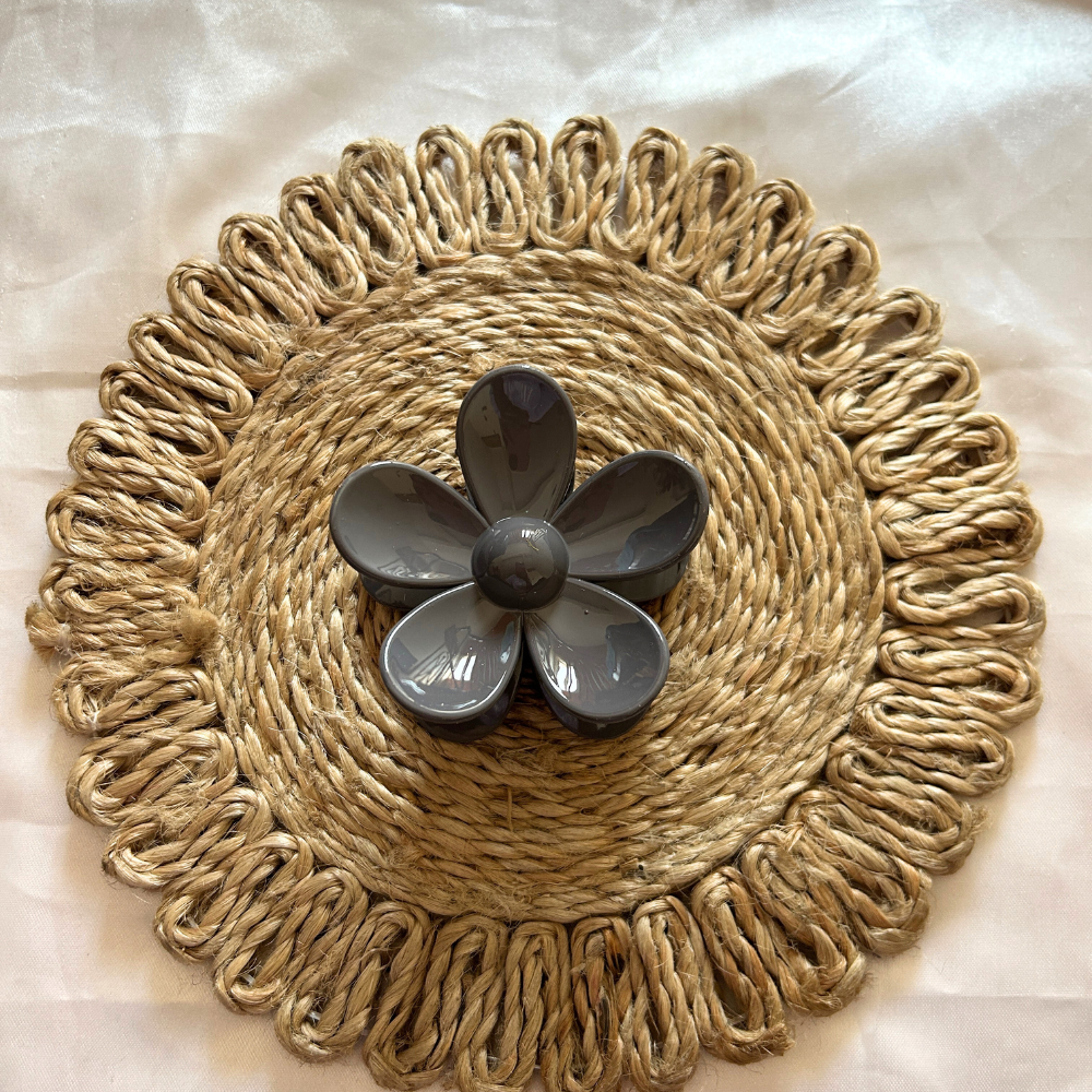 Flower Claw Clip - Medium