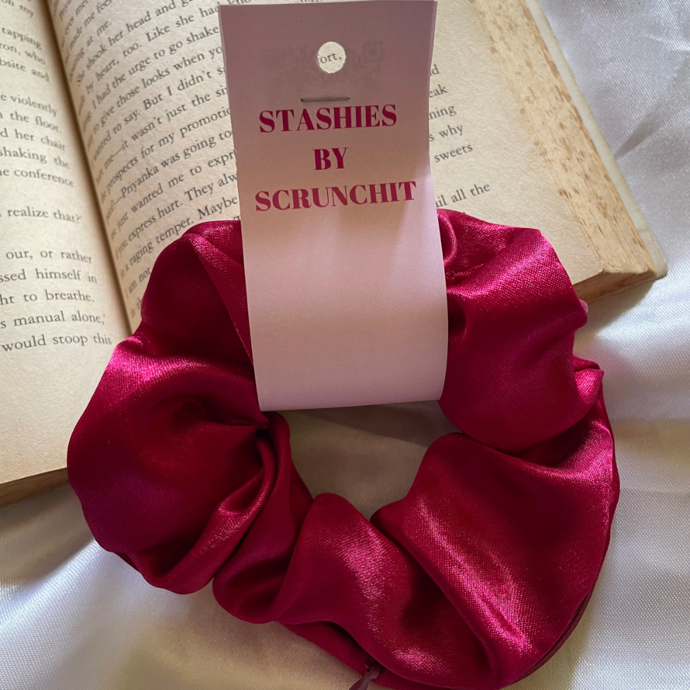 Magenta Zipper Scrunchie