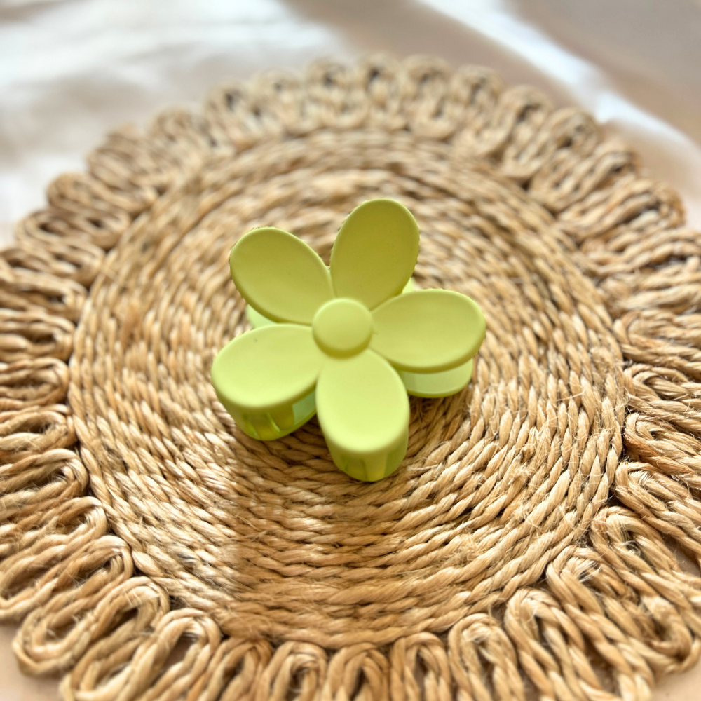 Flower Claw Clip - Medium