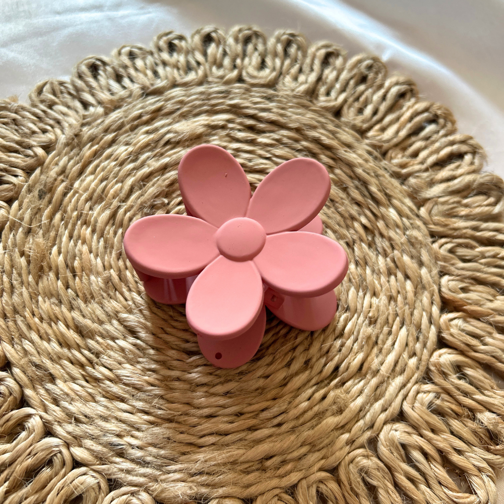 Flower Claw Clip - Medium