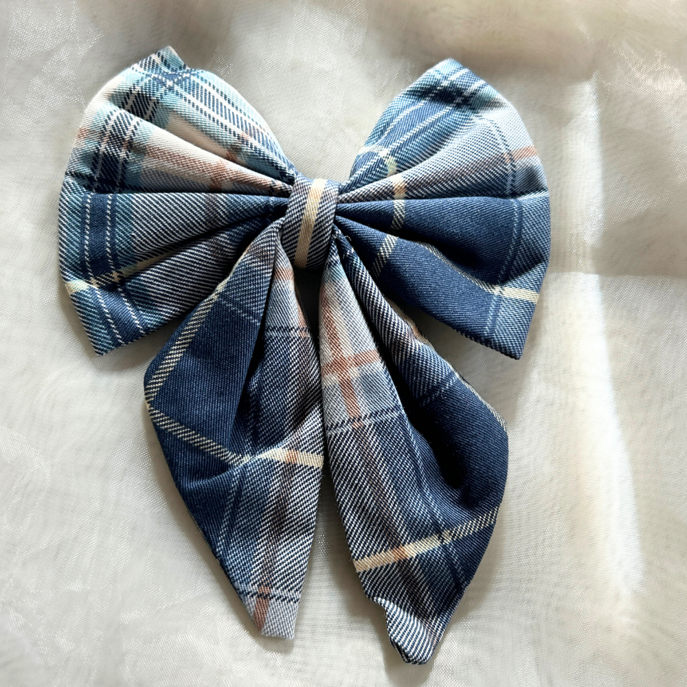 Blue Prints Pigtail Bow