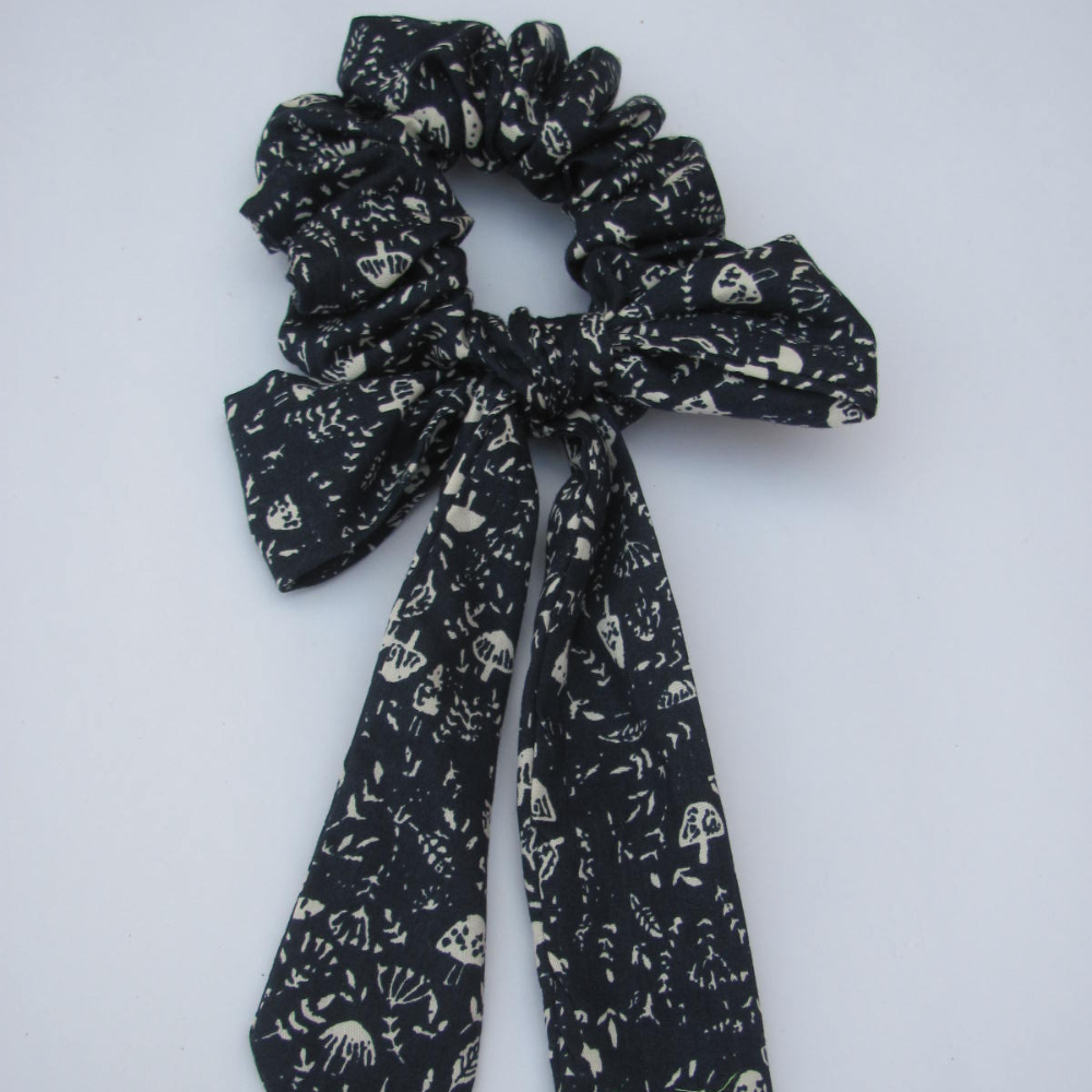 Mushroom Print Scarf Scrunchie / Tail Scrunchie / Bowknot Scrunchie