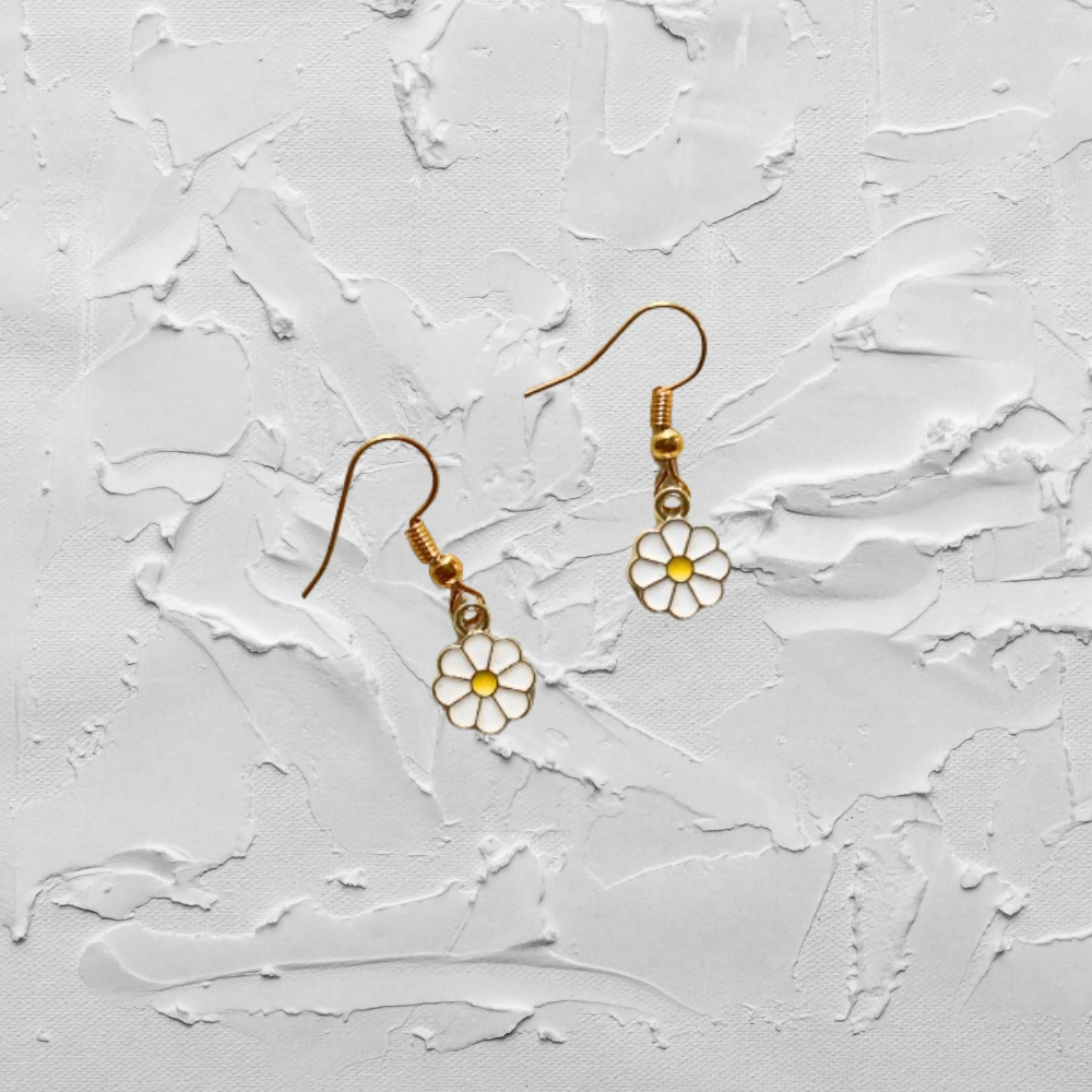 White Daises Earrings