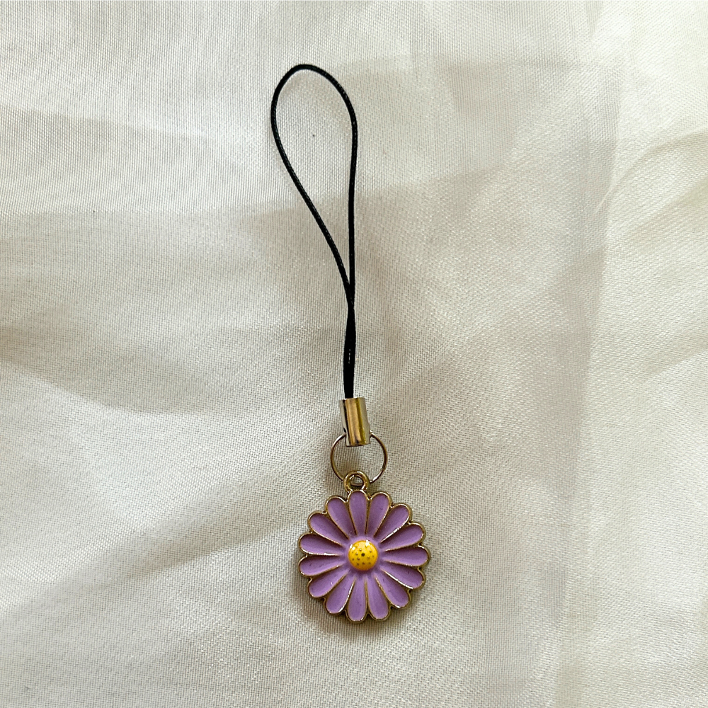 Daisy Phone Charm