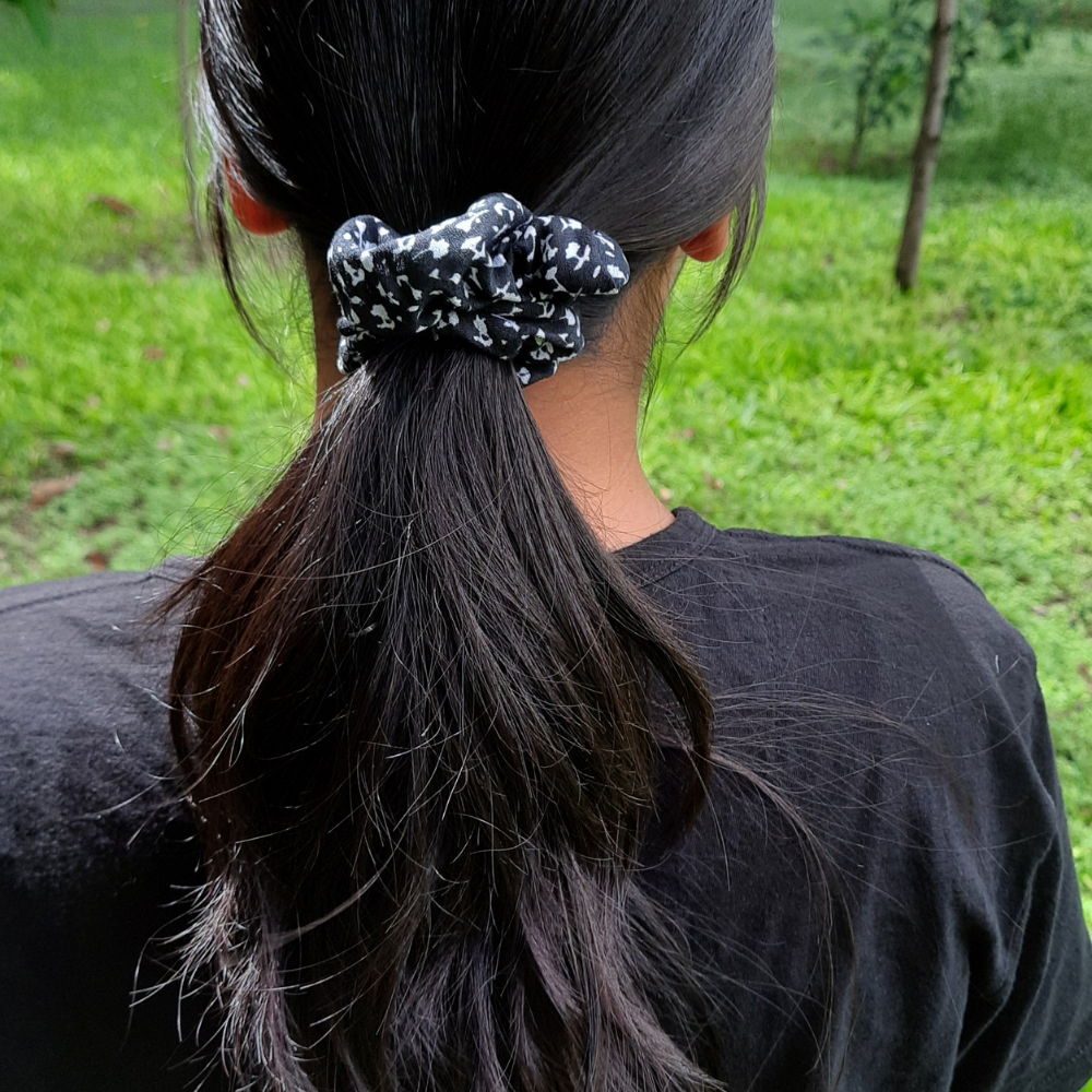 Black Floral Print Scarf Scrunchie / Tail Scrunchie / Bowknot Scrunchie
