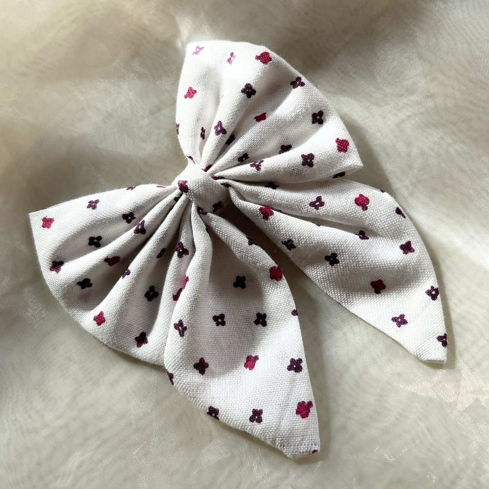 White Prints Pigtail Bow