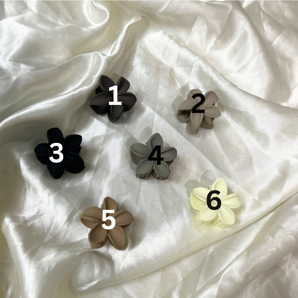 Flower Shaped Claw Clip - Small