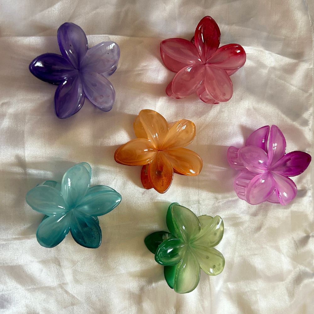 Flower Claw Clip - Medium