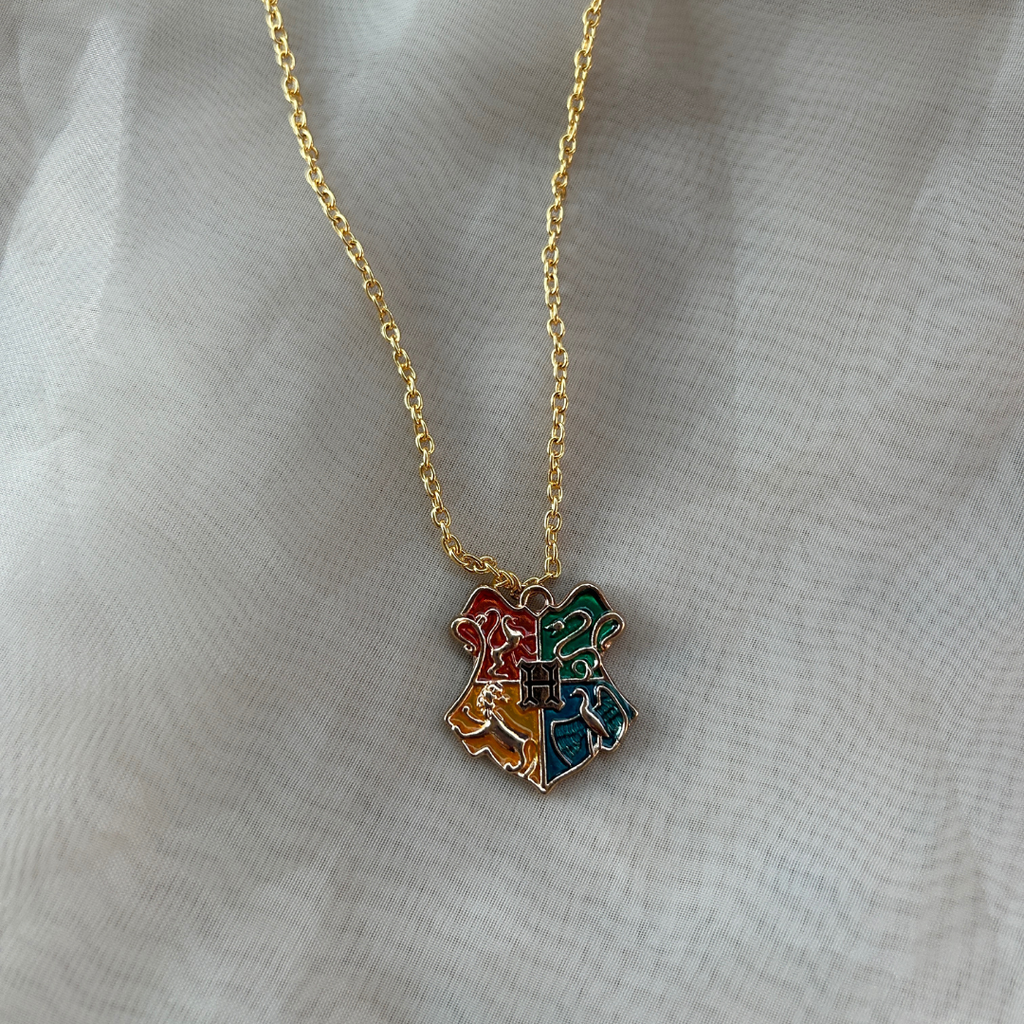 Hogwarts Crest Chain - Harry Potter Collection