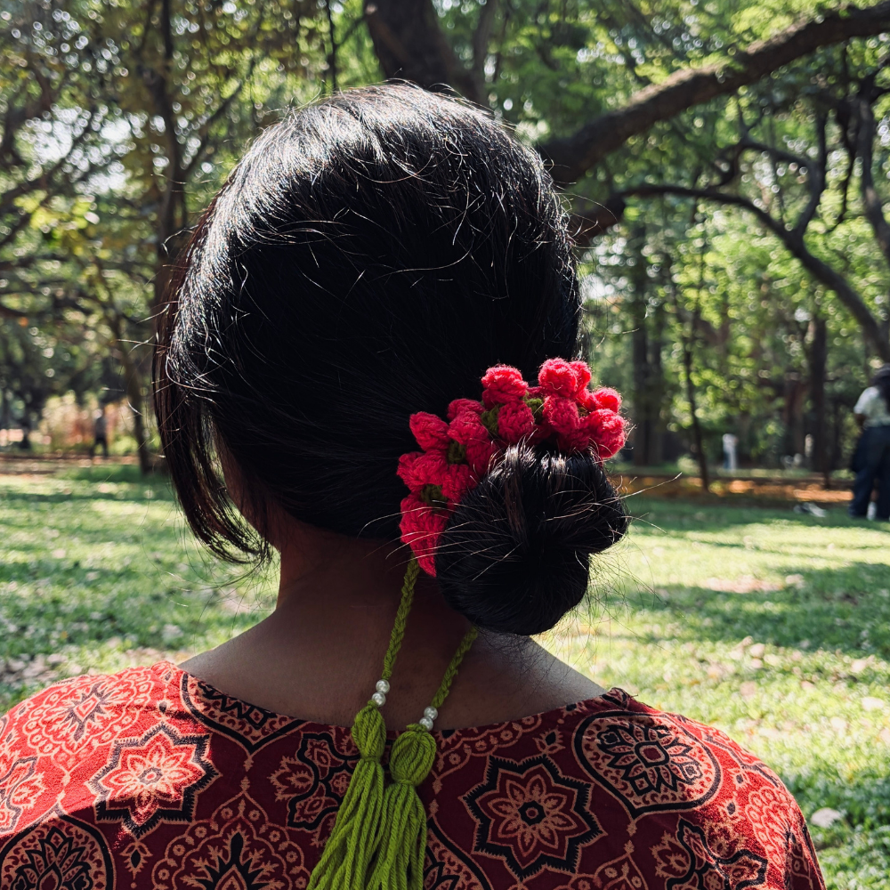 scrunchit-handmade-hair-accessories-crochet-gajra-india