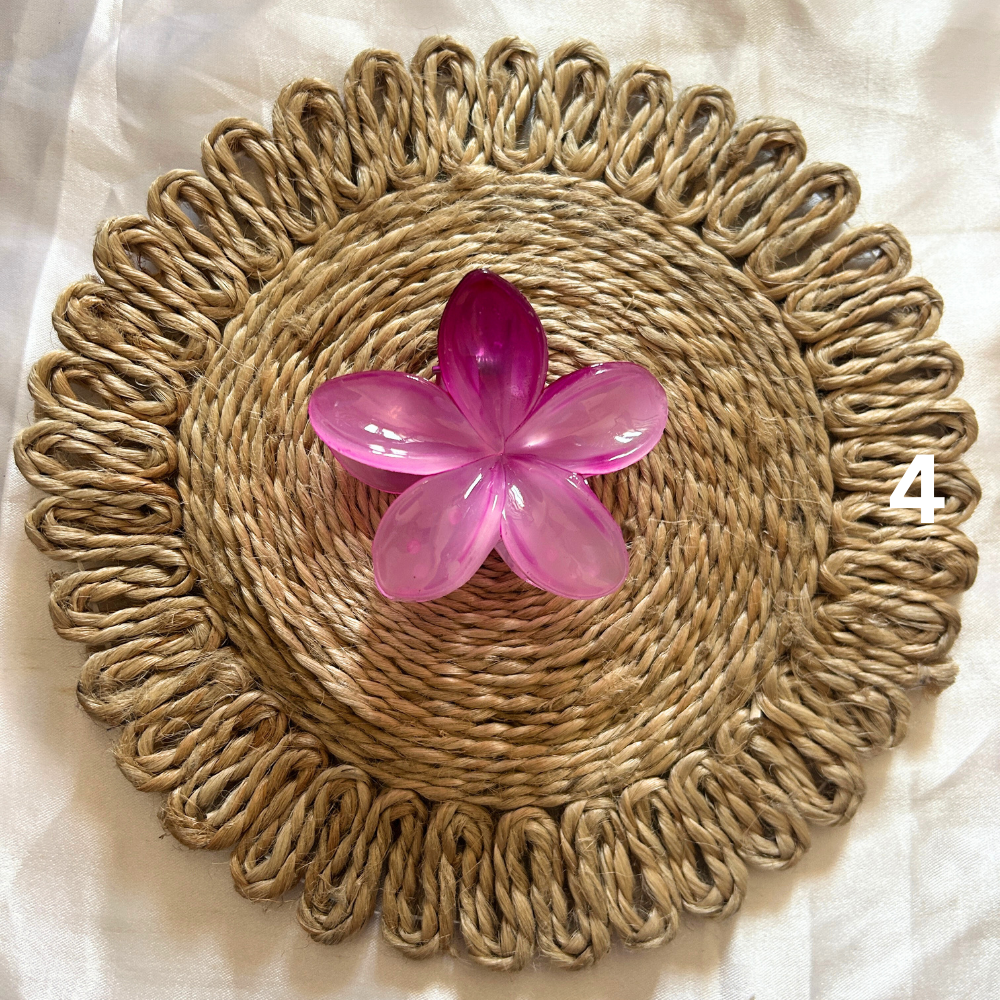 Flower Claw Clip - Medium
