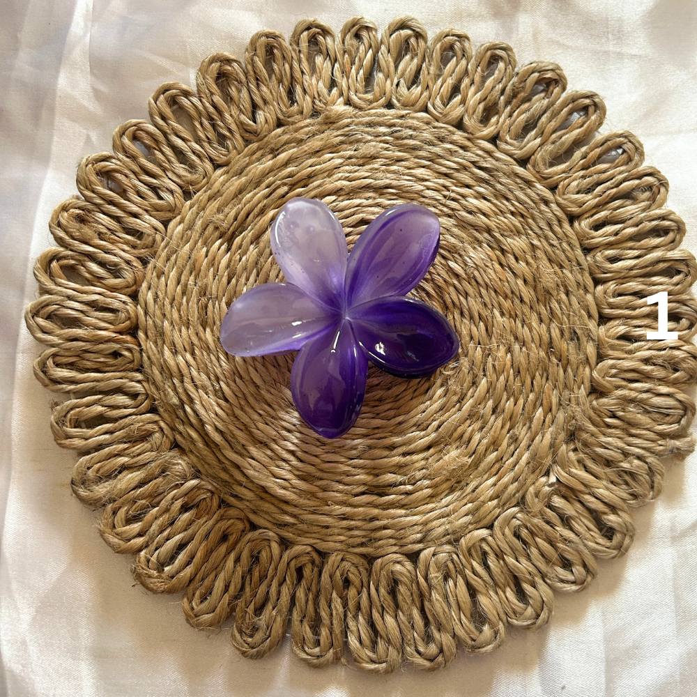 Flower Claw Clip - Medium