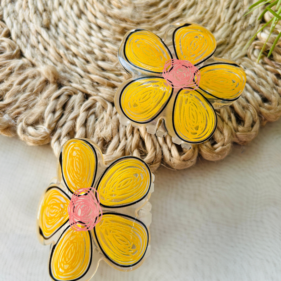 Hand Drawn Flower Claw Clip - Bright Yellow