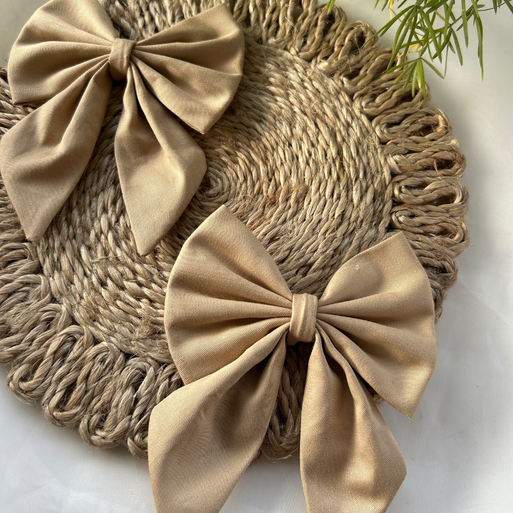 Beige Pigtail Bow