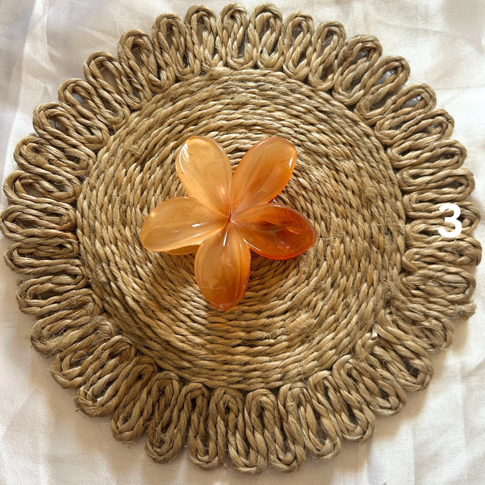 Flower Claw Clip - Medium