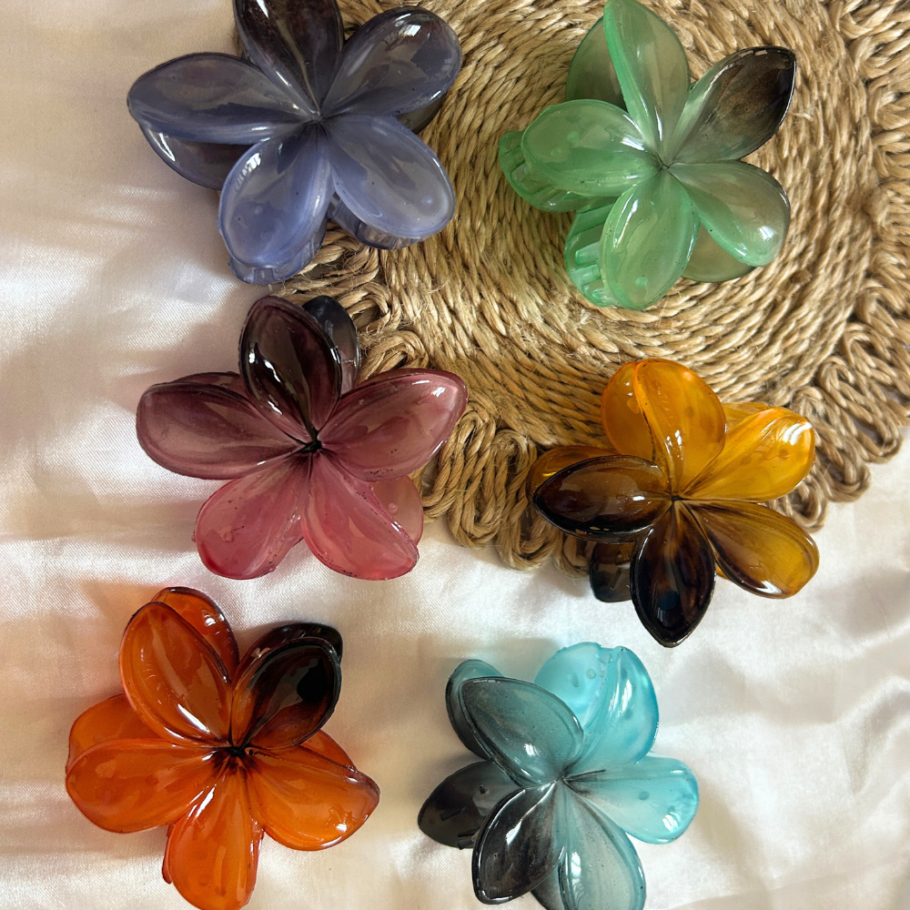 Flower Claw Clip - Medium