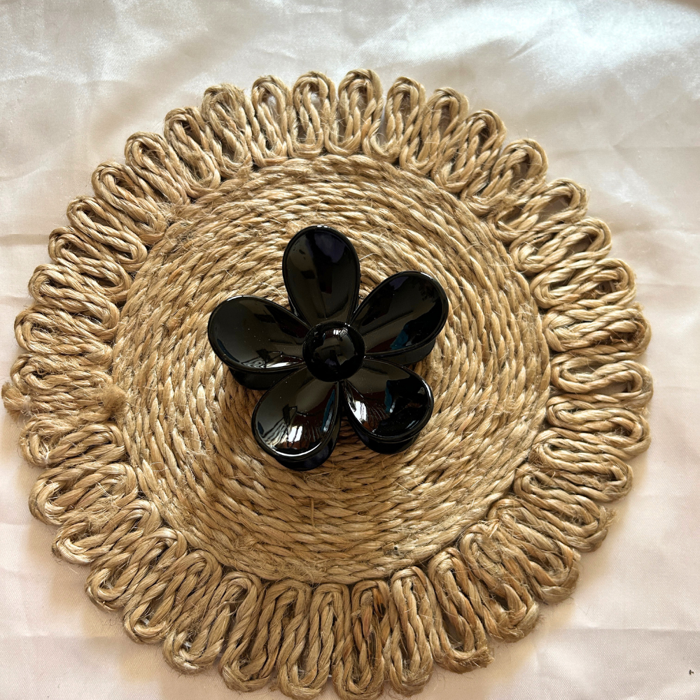 Flower Claw Clip - Medium