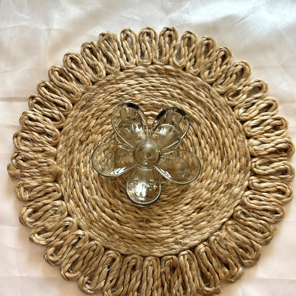 Flower Claw Clip - Medium