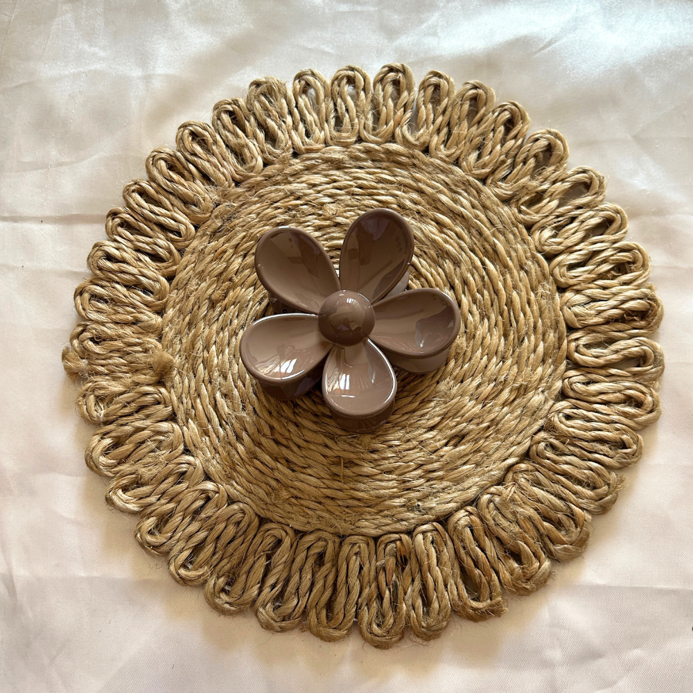 Flower Claw Clip - Medium