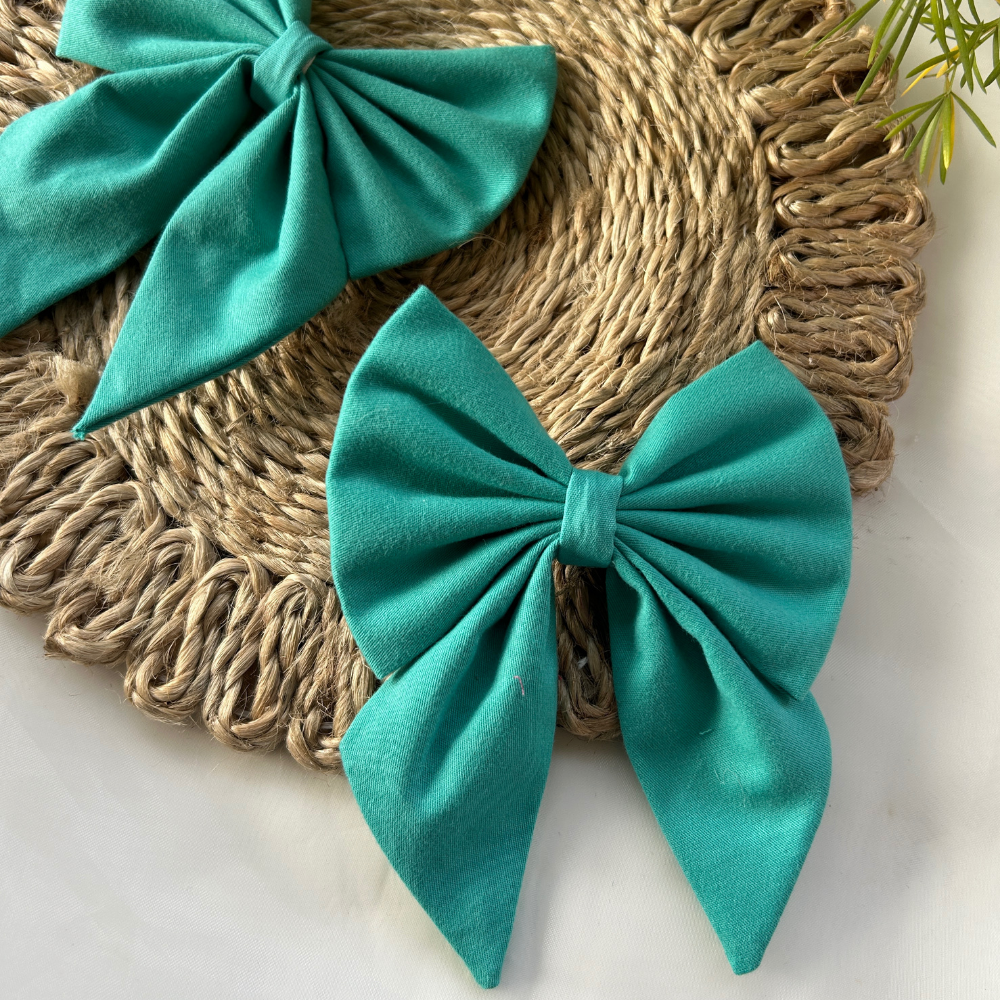 Aqua Blue Pigtail Bow