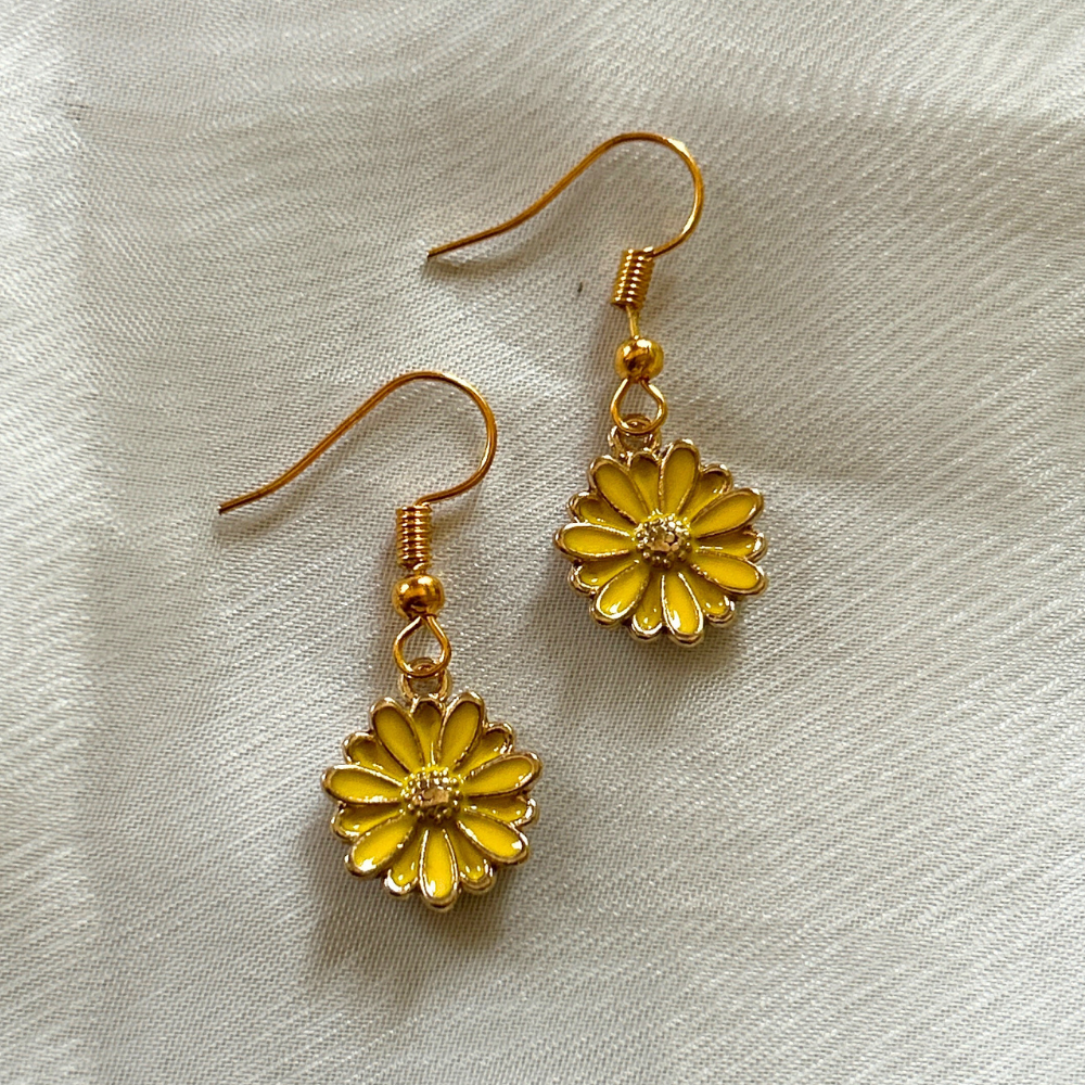 Mini Flower Earrings - Yellow