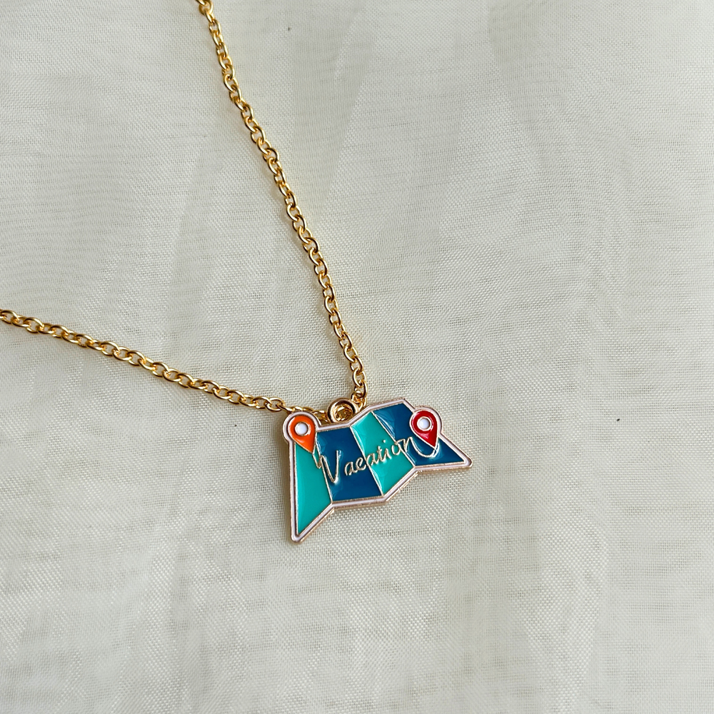 The Travel + Camping Collection Chains