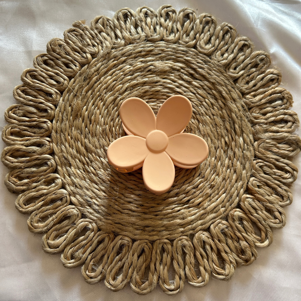 Flower Claw Clip - Medium