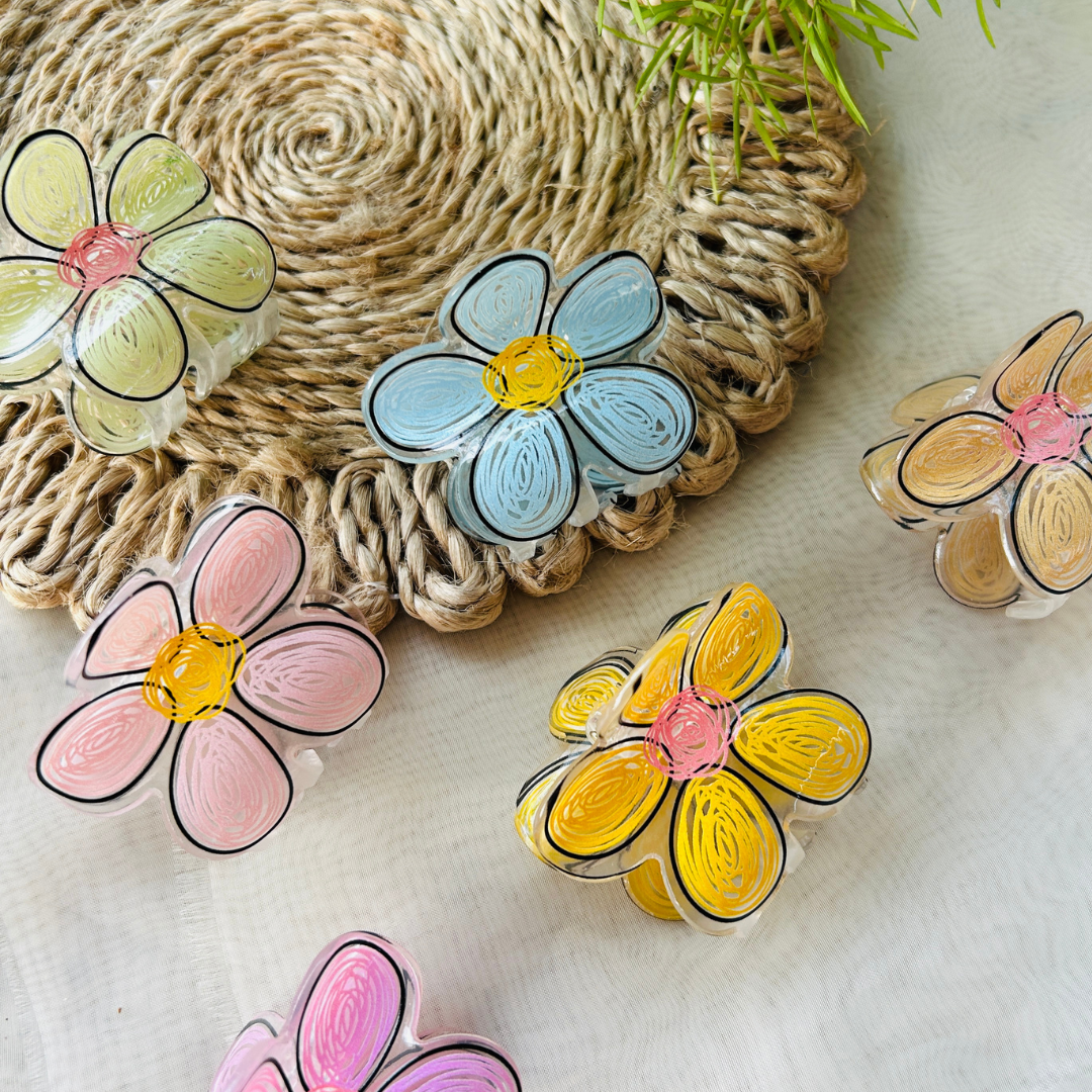 Hand Drawn Flower Claw Clip - Light Pink