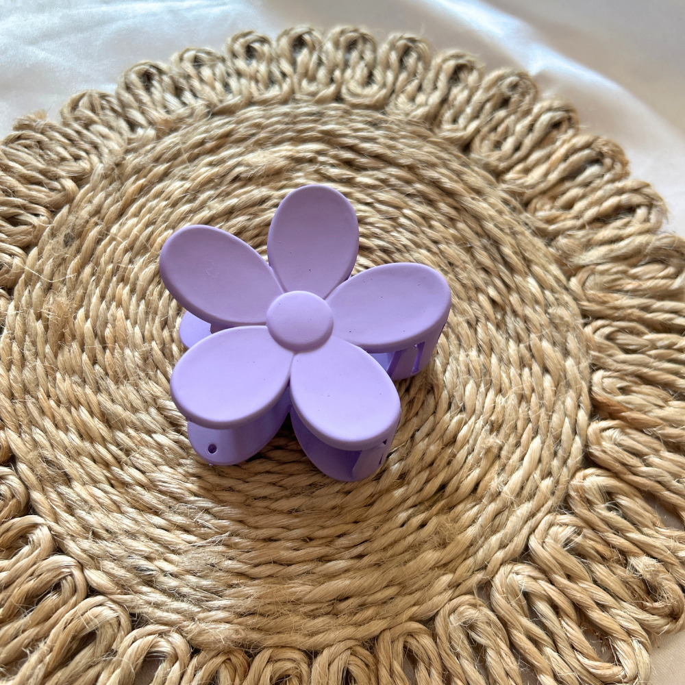 Flower Claw Clip - Medium