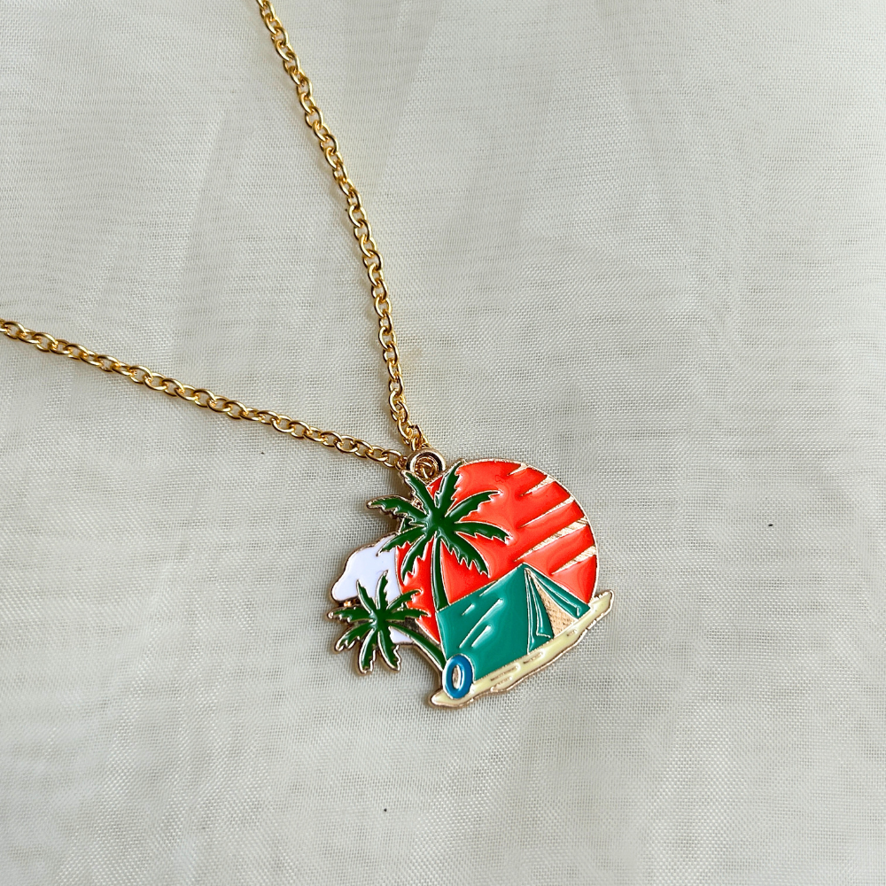 The Travel + Camping Collection Chains