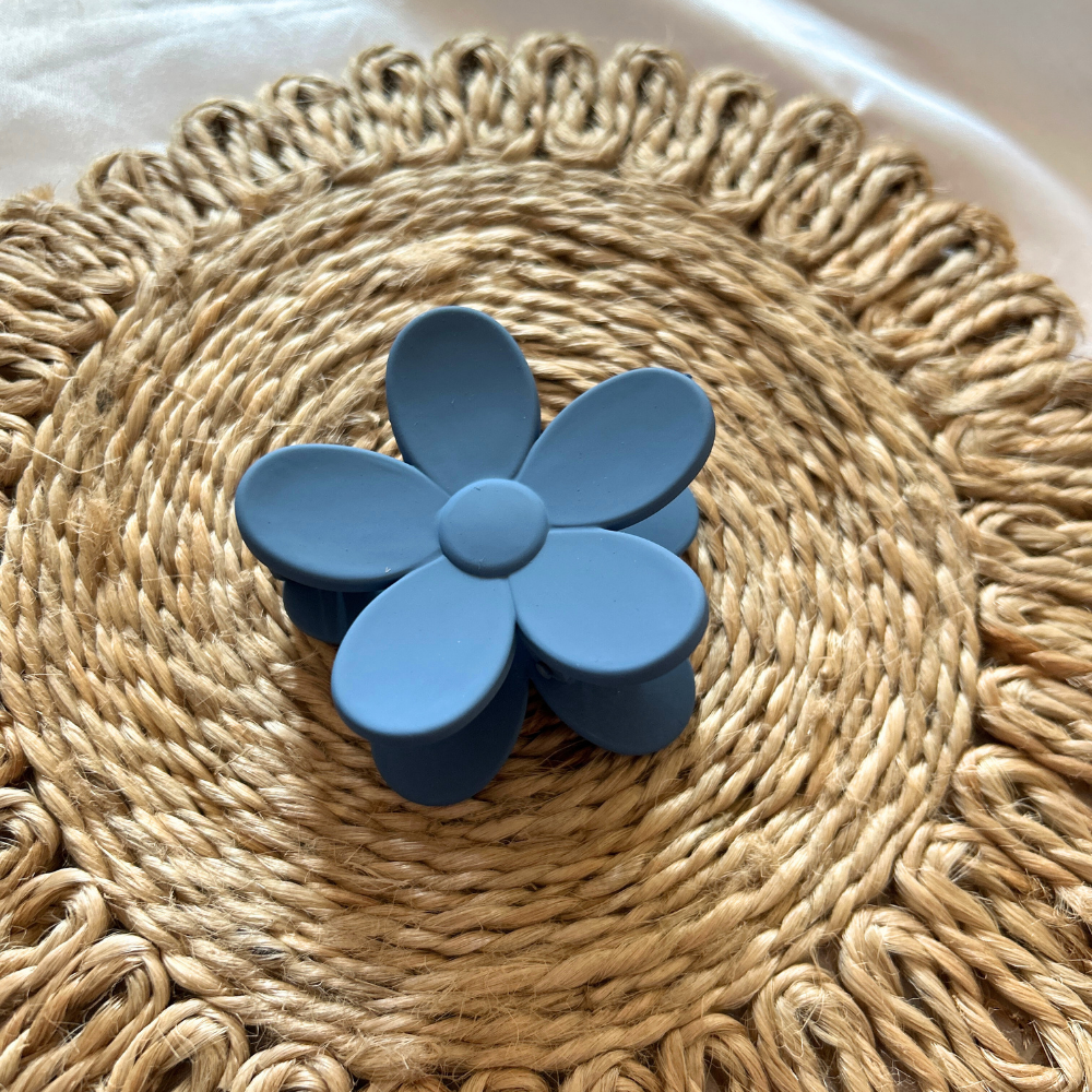 Flower Claw Clip - Medium