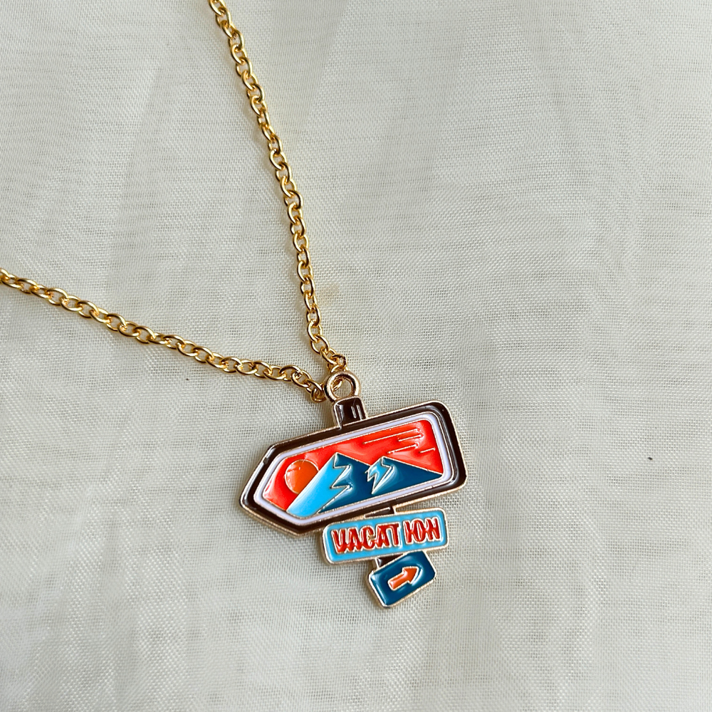 The Travel + Camping Collection Chains