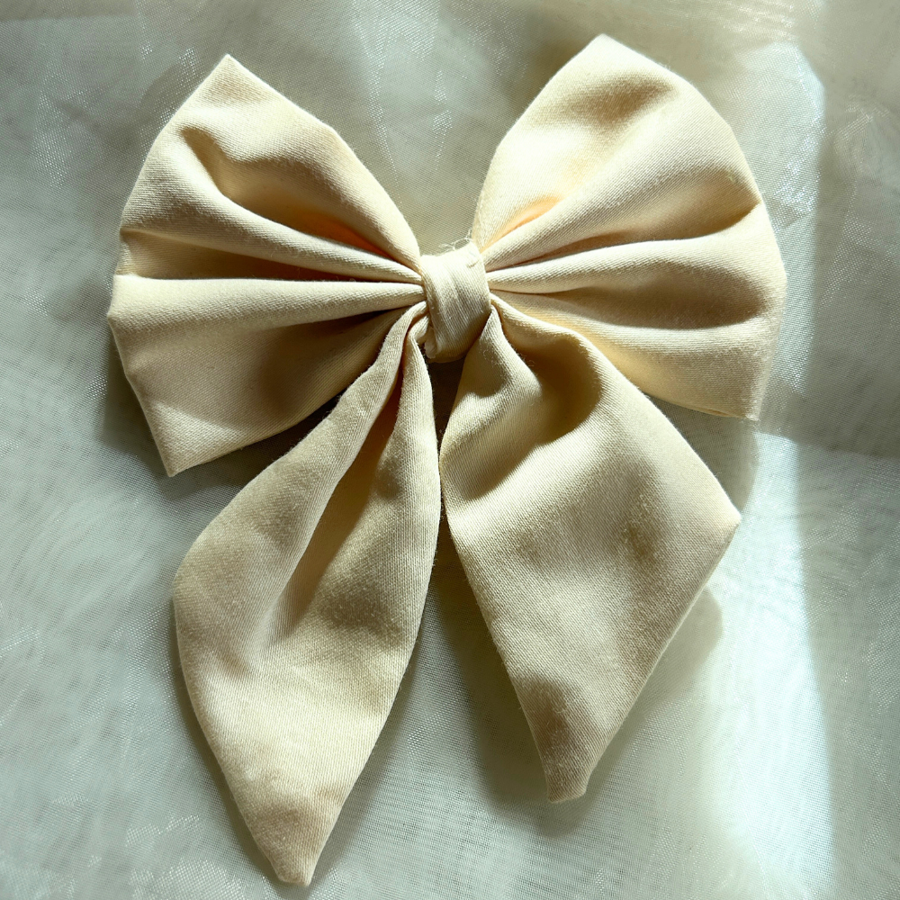 Cream Pigtail Bow