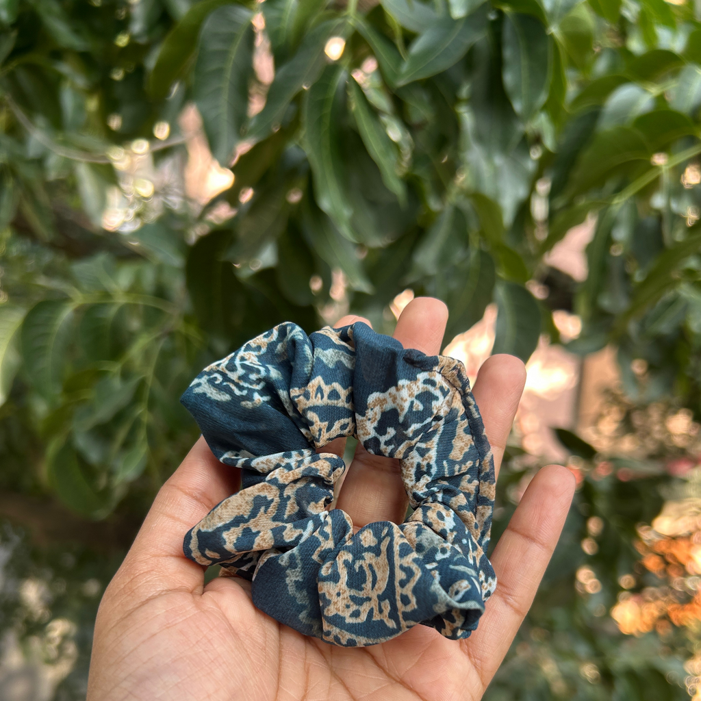 Set of 4 Printed Scrunchies - XS