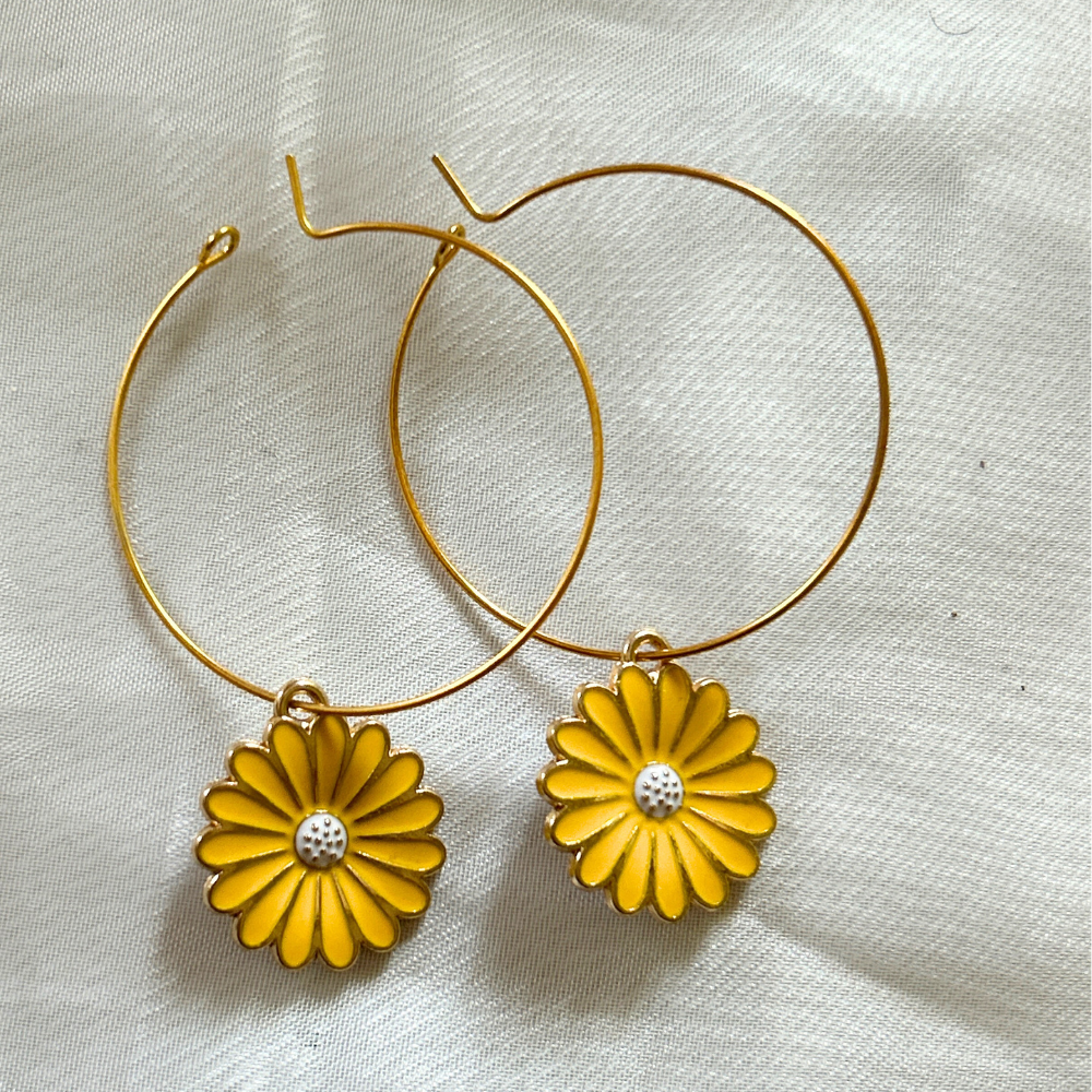 Daisy Hoop Earrings - Yellow