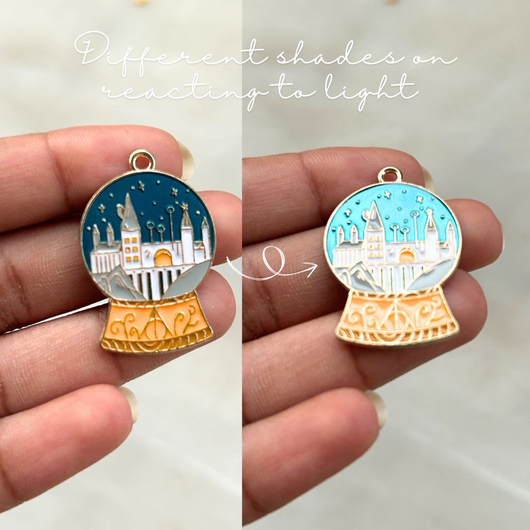 Hogwarts during Quidditch Phone Charm  - The Harry Potter Collection