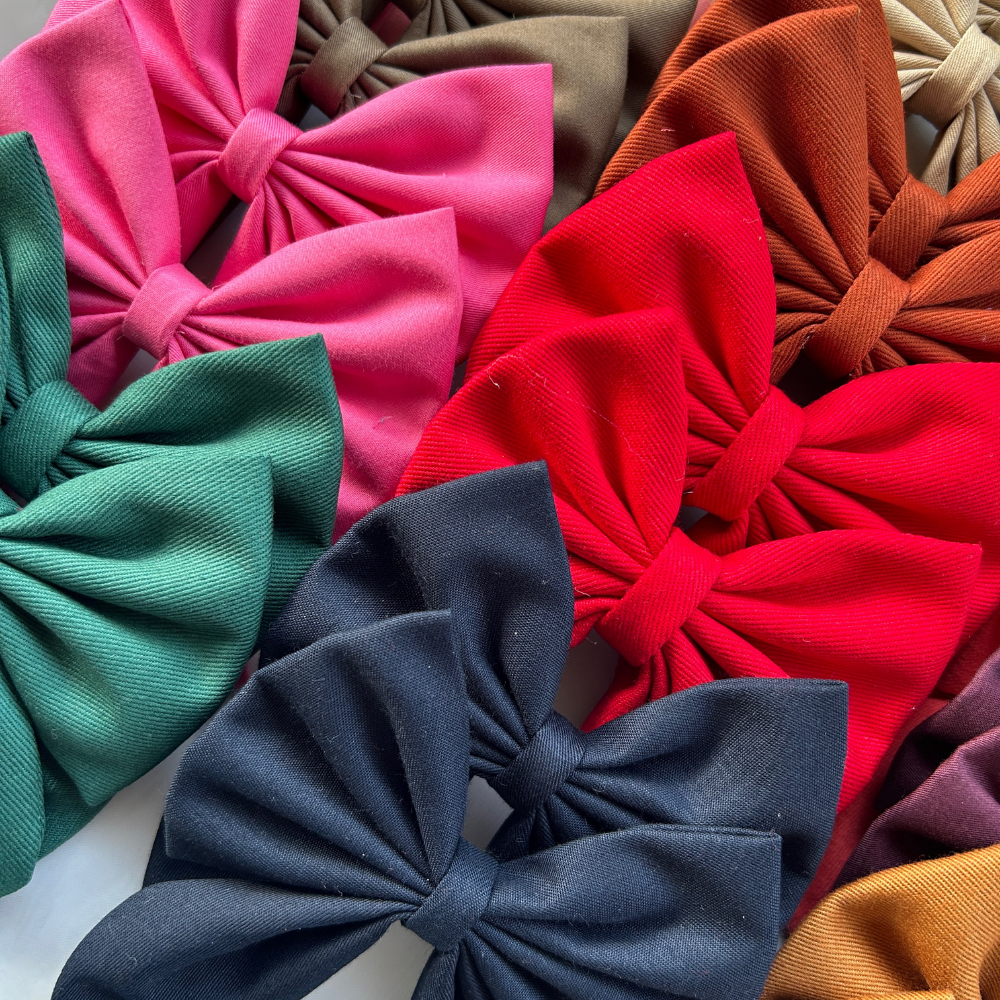 Black Prints Pigtail Bow