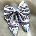 White Prints Pigtail Bow
