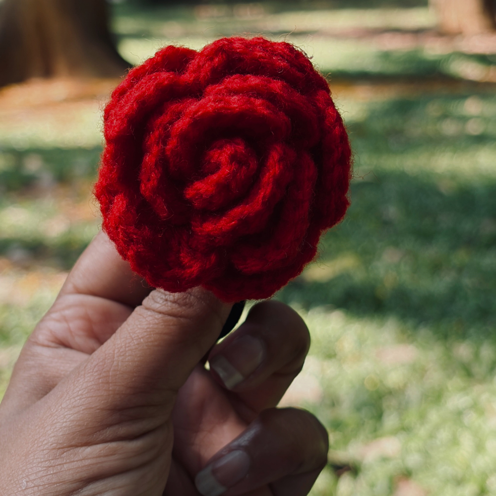 Rose Crochet Hairtie