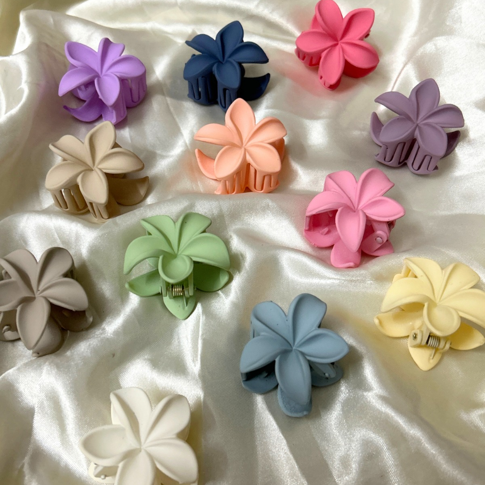 Flower Shaped Claw Clip - Small