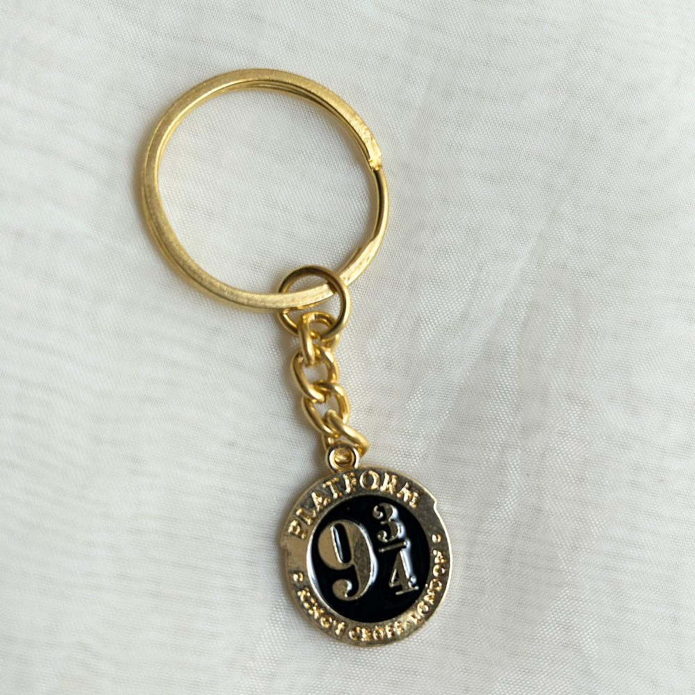Platform 9 3/4 Keychain - The Harry Potter Collection