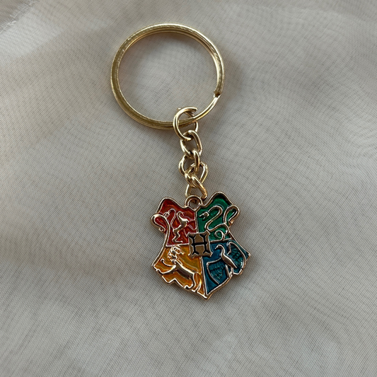 Hogwarts Crest Keychain - The Harry Potter Collection