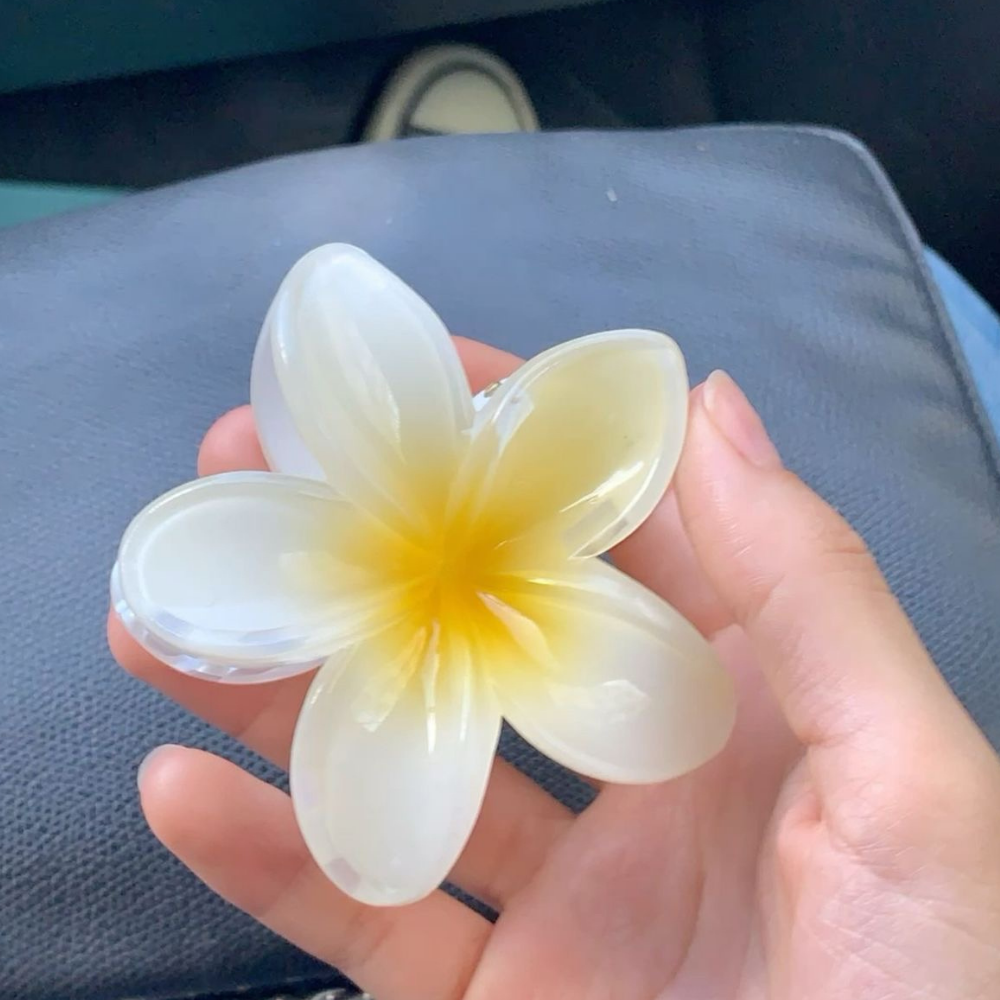 Yellow Flower Claw Clip - Medium