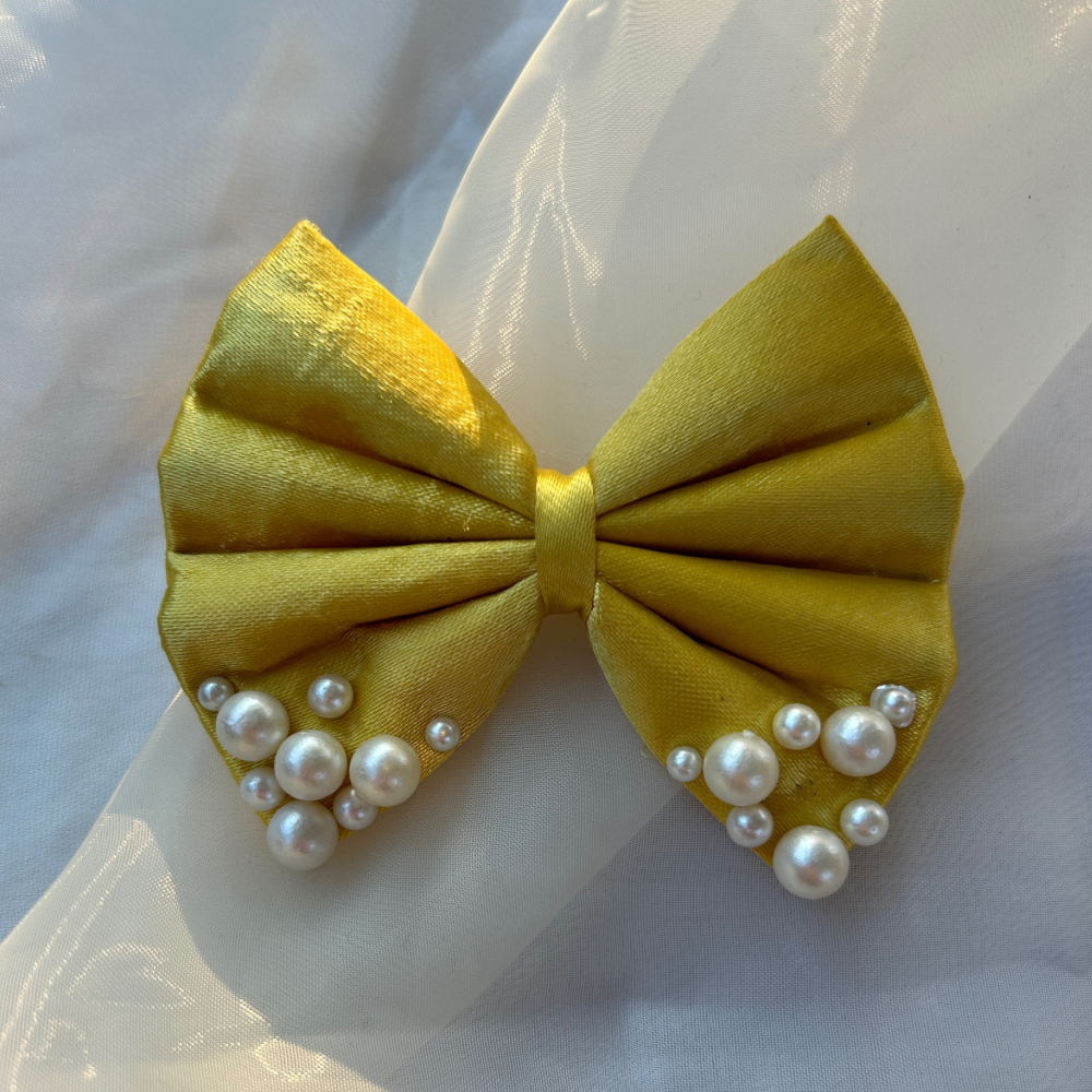Light Yellow Pearl Hair Bow