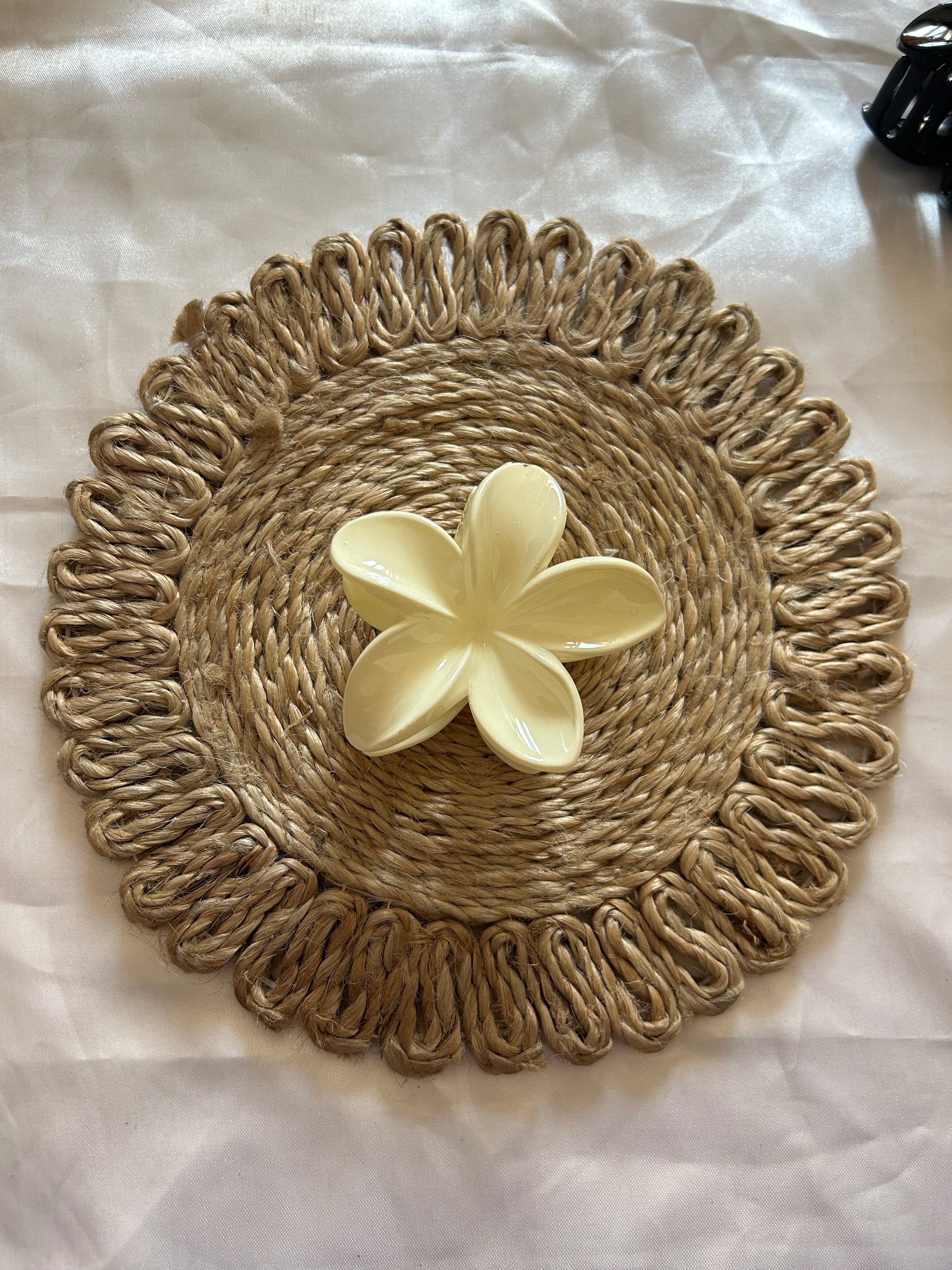 Glossy Flower Claw Clip - Medium