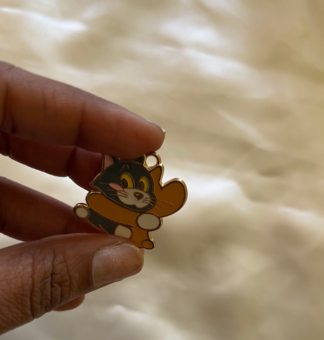 Tom and Jerry two sided charm